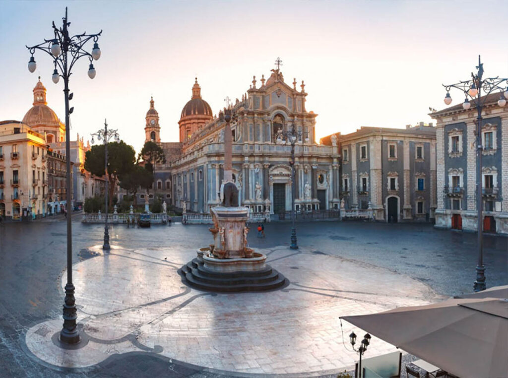 CATANIA: A WELCOMING CITY, RICH IN HISTORY AND TRADITIONS - Corten